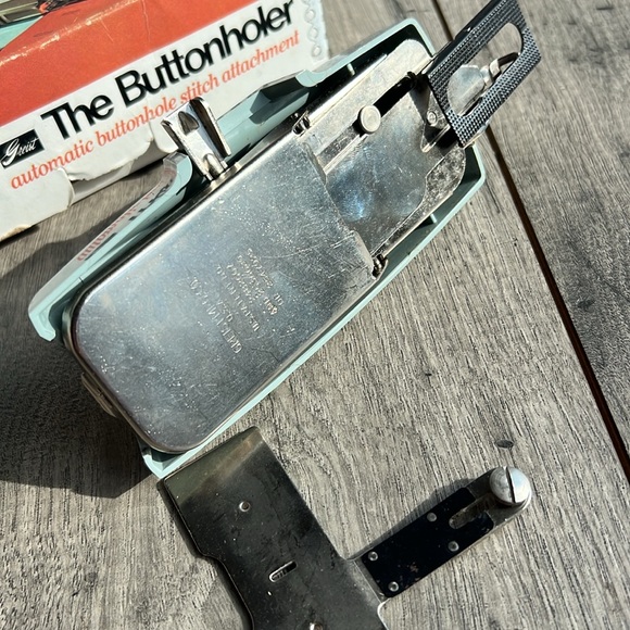 Greist buttonholer sewing machine attachment automatic button hole stitch USA ￼ - Picture 2 of 6